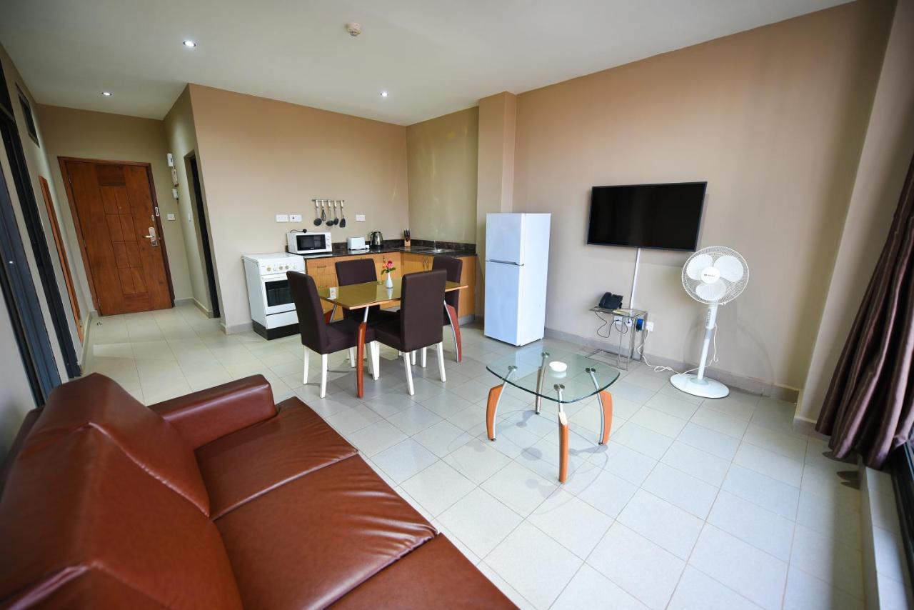 Kampala Boulevard Suites Eksteriør billede